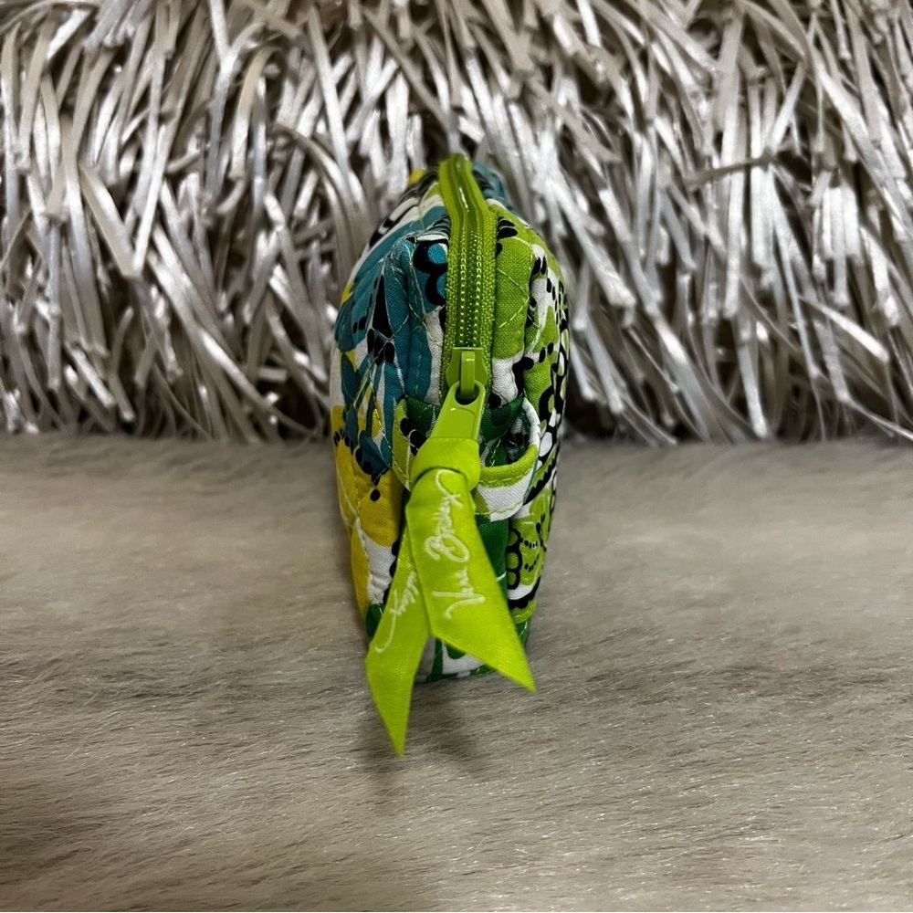 VERA BRADLEY Limes Up 2012 Travel Cosmetic Case Zipper Close Lined Yellow Y2K - Picture 3 of 10